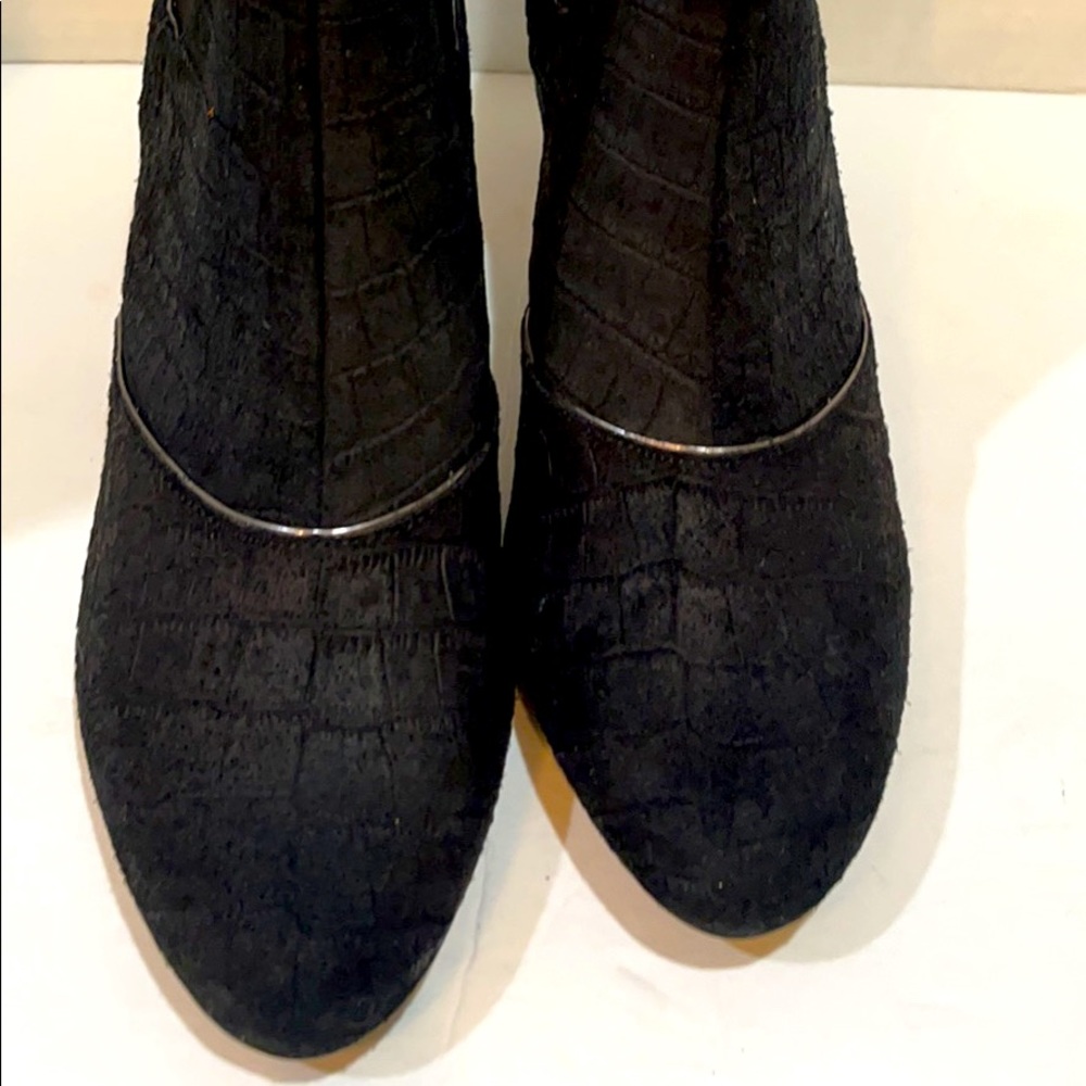 New Joan & David Ankle Boots